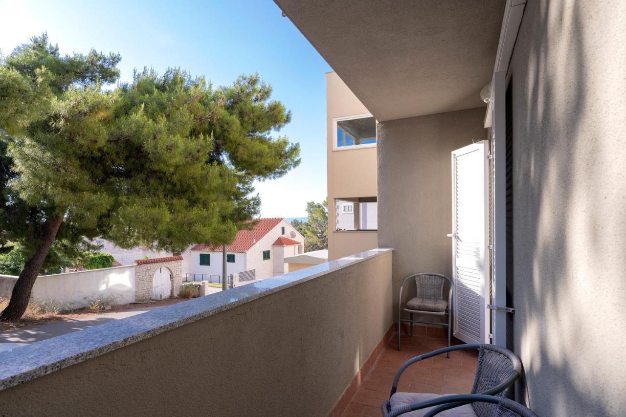 Villa Dalmatia Apartments 볼 외부 사진