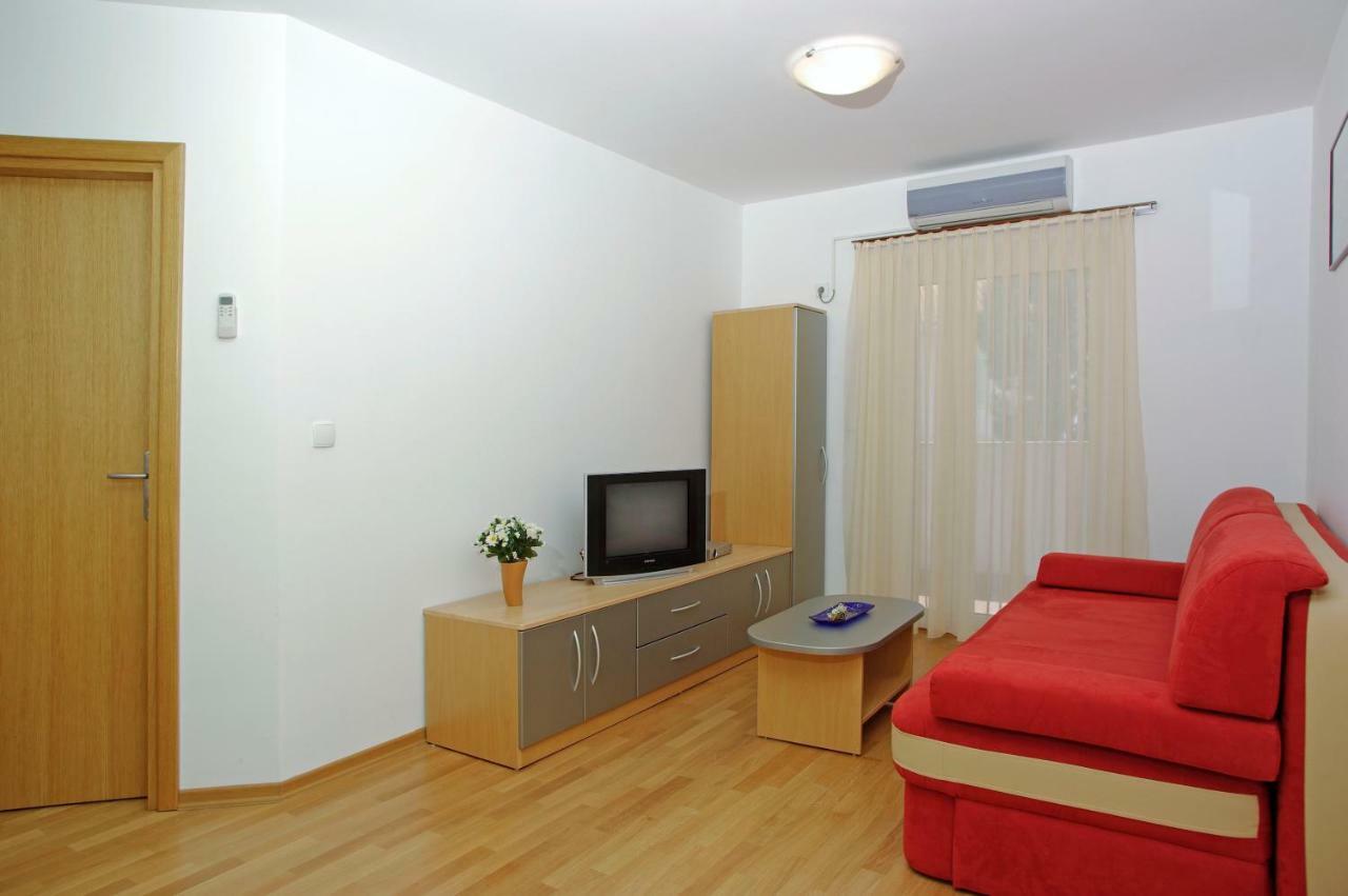 Villa Dalmatia Apartments 볼 외부 사진